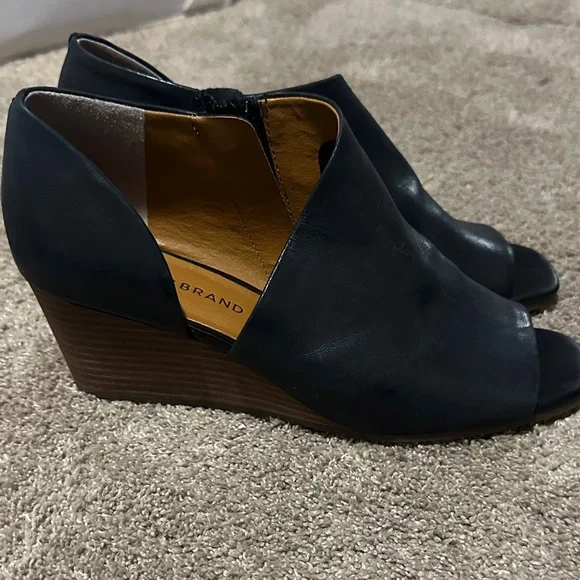 Lucky Brand Black Leather Mules - Picture 2 of 5